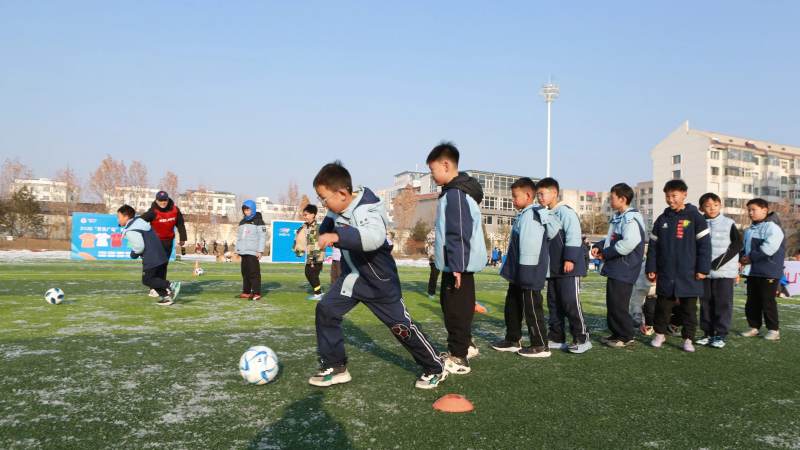 湖人对勇士怎么看？战术对位、直播分析与观赛要点